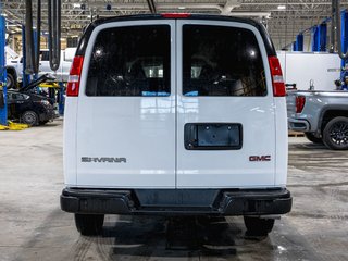 2025 GMC Savana Passenger in St-Jérôme, Quebec - 6 - w320h240px