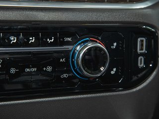 2026 GMC Sierra 1500 in St-Jérôme, Quebec - 25 - w320h240px