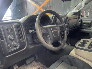 2017 GMC Sierra 1500 in St-Jérôme, Quebec - 3 - w320h240px