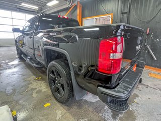 2017 GMC Sierra 1500 in St-Jérôme, Quebec - 5 - w320h240px