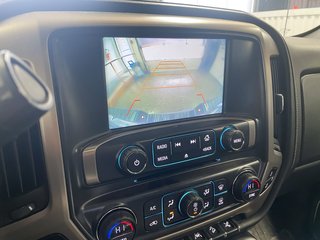 2017 GMC Sierra 1500 in St-Jérôme, Quebec - 14 - w320h240px