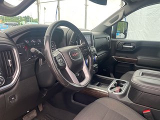 2021 GMC Sierra 1500 in St-Jérôme, Quebec - 3 - w320h240px