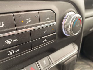 2022 GMC Sierra 1500 in St-Jérôme, Quebec - 13 - w320h240px