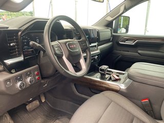 GMC Sierra 1500  2023 à St-Jérôme, Québec - 3 - w320h240px