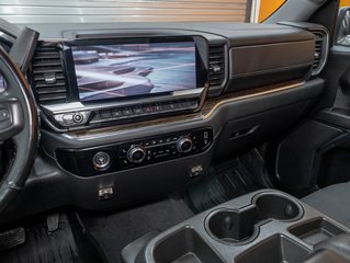 2023 GMC Sierra 1500 in St-Jérôme, Quebec - 18 - w320h240px
