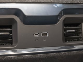 2025 GMC Sierra 1500 in St-Jérôme, Quebec - 33 - w320h240px