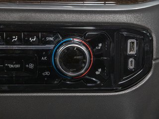 2025 GMC Sierra 1500 in St-Jérôme, Quebec - 24 - w320h240px
