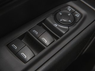 2025 GMC Sierra 1500 in St-Jérôme, Quebec - 23 - w320h240px