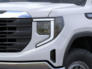 2025 GMC Sierra 1500 in St-Jérôme, Quebec - 10 - w320h240px