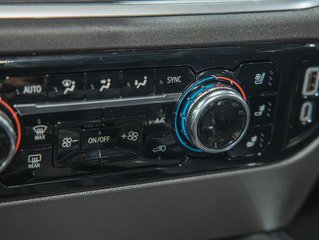 2025 GMC Sierra 1500 in St-Jérôme, Quebec - 24 - w320h240px