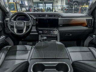 2025 GMC Sierra 1500 in St-Jérôme, Quebec - 4 - w320h240px