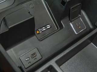 2025 GMC Sierra 1500 in St-Jérôme, Quebec - 24 - w320h240px