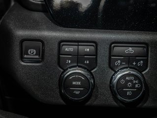 2025 GMC Sierra 1500 in St-Jérôme, Quebec - 24 - w320h240px
