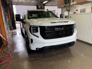 2025 GMC Sierra 1500 in St-Jérôme, Quebec - 9 - w320h240px