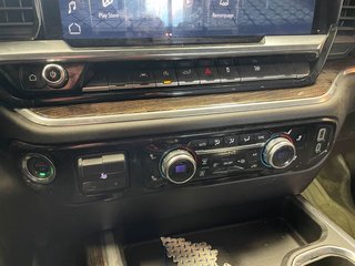 2025 GMC Sierra 1500 in St-Jérôme, Quebec - 12 - w320h240px