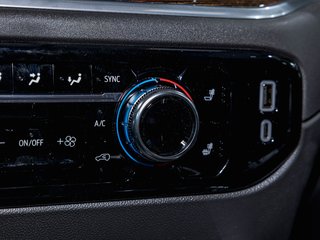 2026 GMC Sierra 1500 in St-Jérôme, Quebec - 23 - w320h240px