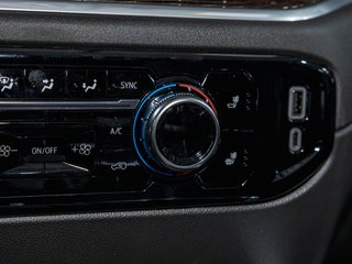 2026 GMC Sierra 1500 in St-Jérôme, Quebec - 23 - w320h240px