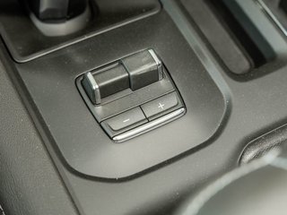 2026 GMC Sierra 1500 in St-Jérôme, Quebec - 26 - w320h240px