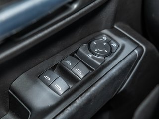 2026 GMC Sierra 1500 in St-Jérôme, Quebec - 26 - w320h240px