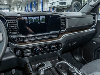 2026 GMC Sierra 1500 in St-Jérôme, Quebec - 16 - w320h240px