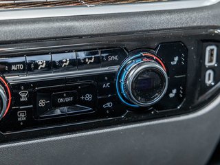 2026 GMC Sierra 1500 in St-Jérôme, Quebec - 17 - w320h240px