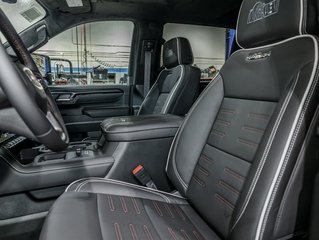 2025 GMC Sierra 2500 HD in St-Jérôme, Quebec - 11 - w320h240px
