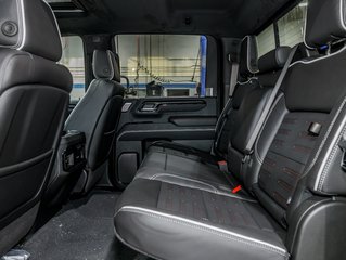 2025 GMC Sierra 2500 HD in St-Jérôme, Quebec - 32 - w320h240px