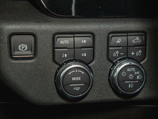 2025 GMC Sierra 2500 HD in St-Jérôme, Quebec - 24 - w320h240px