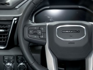 2026 GMC Sierra 2500 HD in St-Jérôme, Quebec - 15 - w320h240px