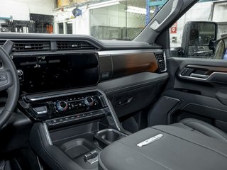 2026 GMC Sierra 2500 HD in St-Jérôme, Quebec - 22 - w320h240px
