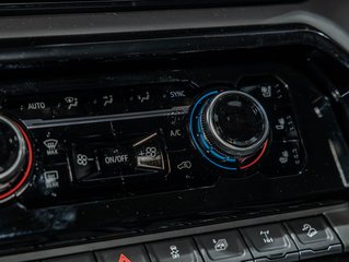 2026 GMC Sierra 2500 HD in St-Jérôme, Quebec - 25 - w320h240px