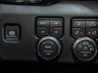 2026 GMC Sierra 2500 HD in St-Jérôme, Quebec - 27 - w320h240px