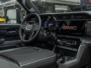 2026 GMC Sierra 2500 HD in St-Jérôme, Quebec - 33 - w320h240px