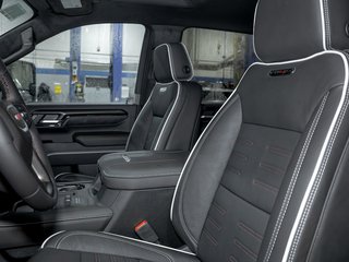 2026 GMC Sierra 2500 HD in St-Jérôme, Quebec - 11 - w320h240px
