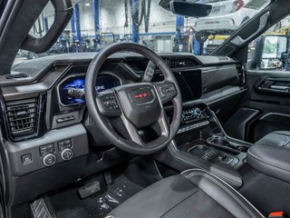 2026 GMC Sierra 2500 HD in St-Jérôme, Quebec - 13 - w320h240px