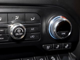 GMC Sierra 2500HD  2021 à St-Jérôme, Québec - 23 - w320h240px