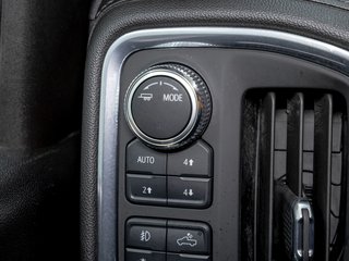 GMC Sierra 3500HD  2023 à St-Jérôme, Québec - 29 - w320h240px