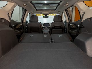 GMC Terrain  2023 à St-Jérôme, Québec - 38 - w320h240px