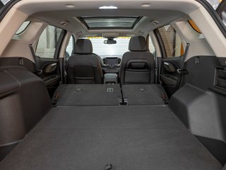 2023 GMC Terrain in St-Jérôme, Quebec - 35 - w320h240px
