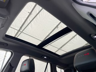 2023 GMC Terrain in St-Jérôme, Quebec - 3 - w320h240px