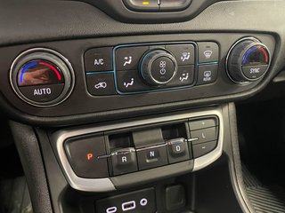 2024 GMC Terrain in St-Jérôme, Quebec - 14 - w320h240px