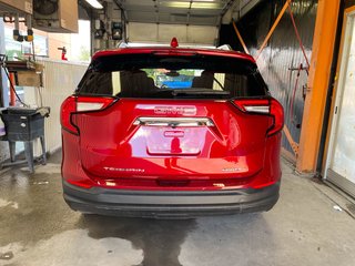 2024 GMC Terrain in St-Jérôme, Quebec - 6 - w320h240px