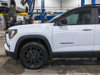 2026 GMC Terrain in St-Jérôme, Quebec - 32 - w320h240px