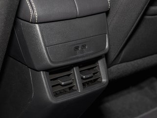 2026 GMC Terrain in St-Jérôme, Quebec - 29 - w320h240px