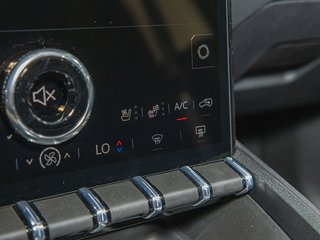 2026 GMC Terrain in St-Jérôme, Quebec - 23 - w320h240px