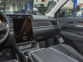 2026 GMC Terrain in St-Jérôme, Quebec - 20 - w320h240px