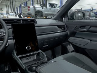 2026 GMC Terrain in St-Jérôme, Quebec - 19 - w320h240px