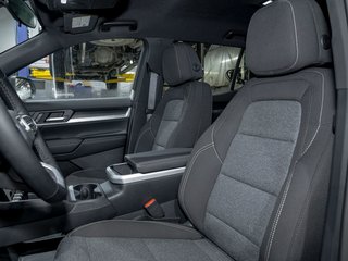 2026 GMC Terrain in St-Jérôme, Quebec - 11 - w320h240px