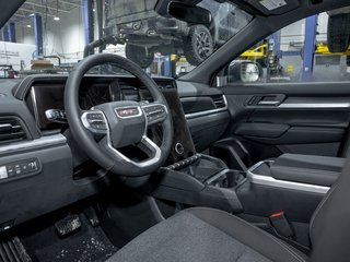 2026 GMC Terrain in St-Jérôme, Quebec - 12 - w320h240px