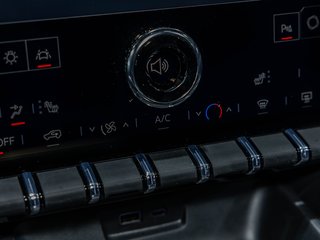 2026 GMC Terrain in St-Jérôme, Quebec - 19 - w320h240px